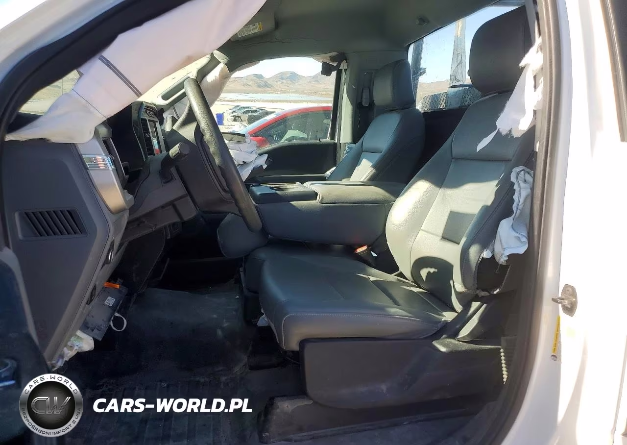 2022 Ford F150 VIN:1FTMF1CB8NKD24828 - 10