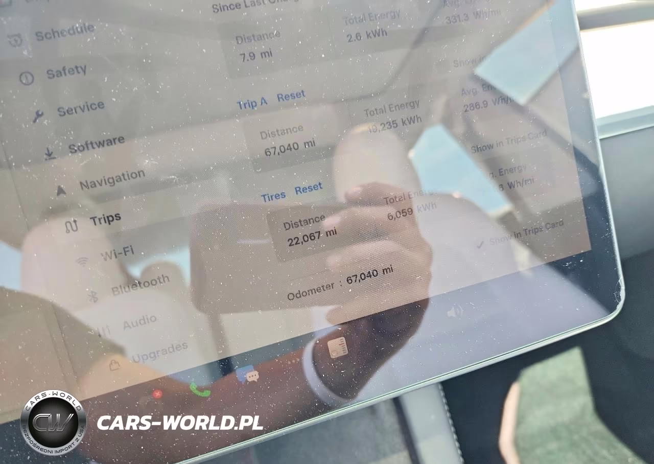 2023 Tesla Model 3 VIN:5YJ3E1EC7PF396320 - 9