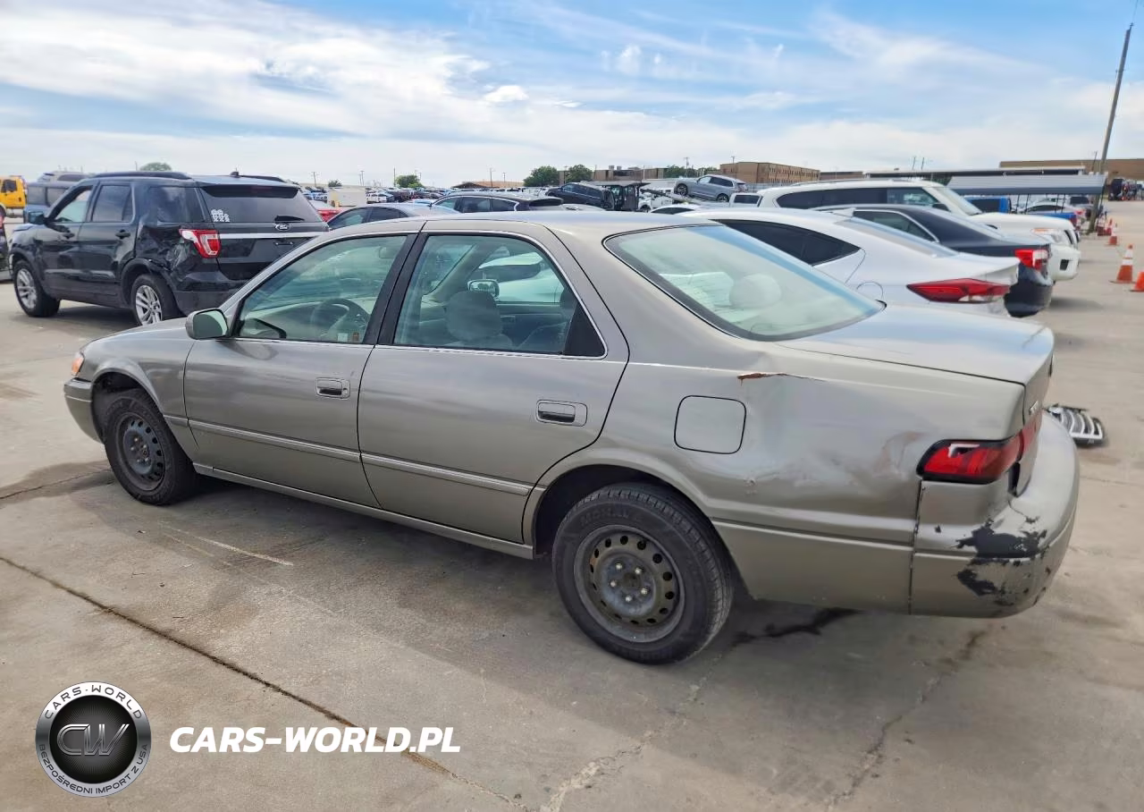 1998 Toyota Camry Le VIN:JT2BG22K1W0187135 - 2