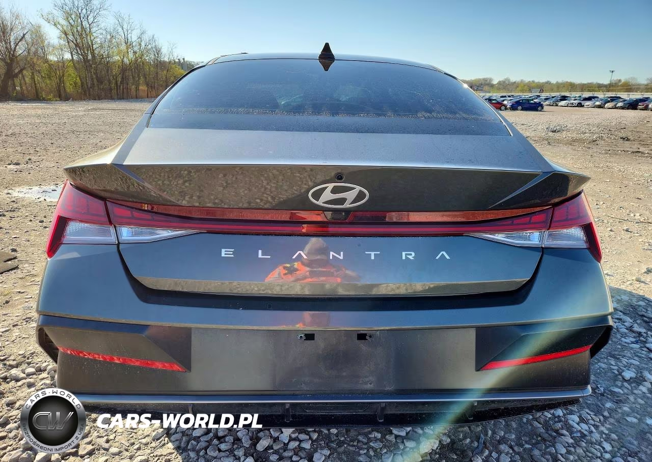 2024 Hyundai Elantra Sel VIN:KMHLS4DG5RU698435 - 6