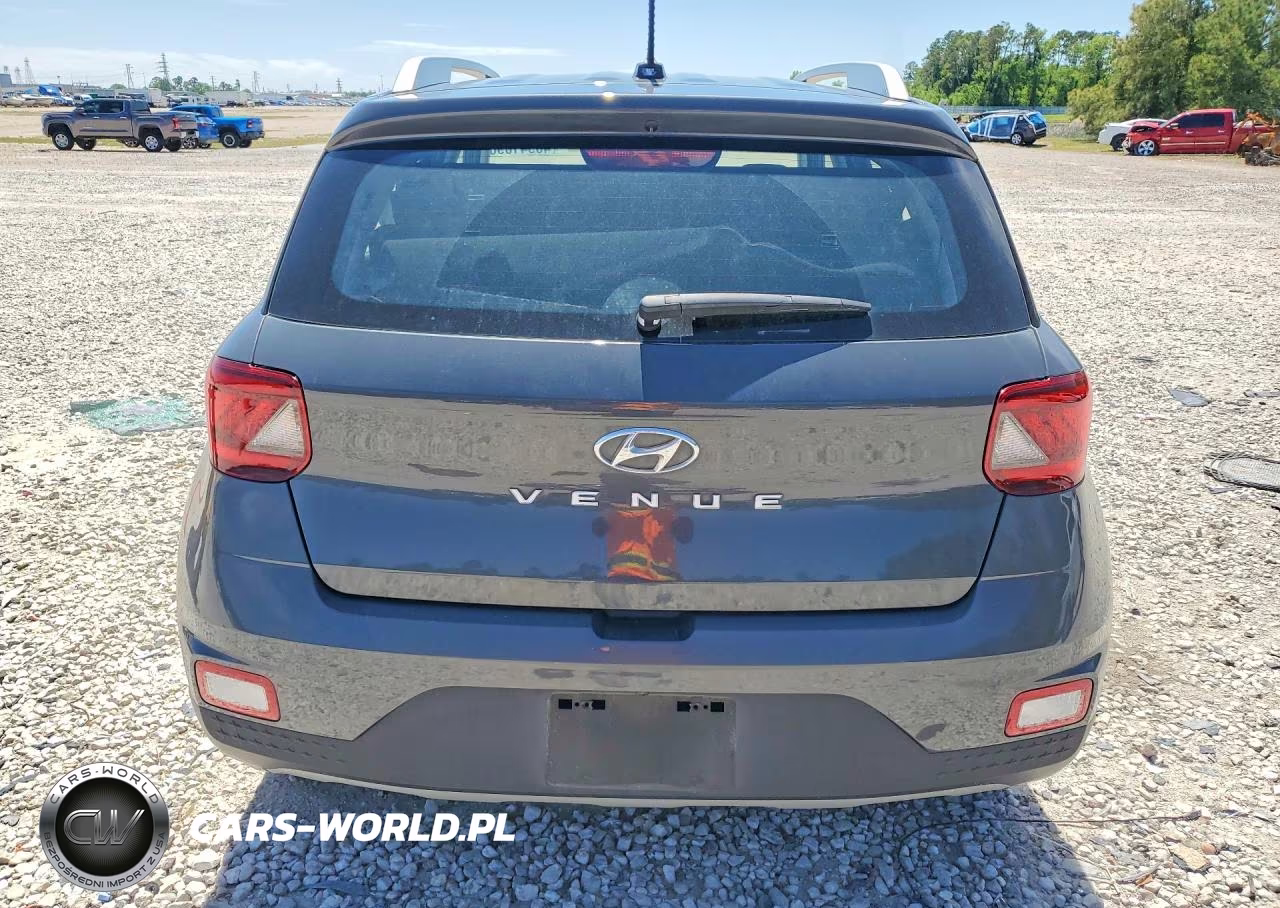 2024 Hyundai Venue Sel VIN:KMHRC8A35RU309597 - 6