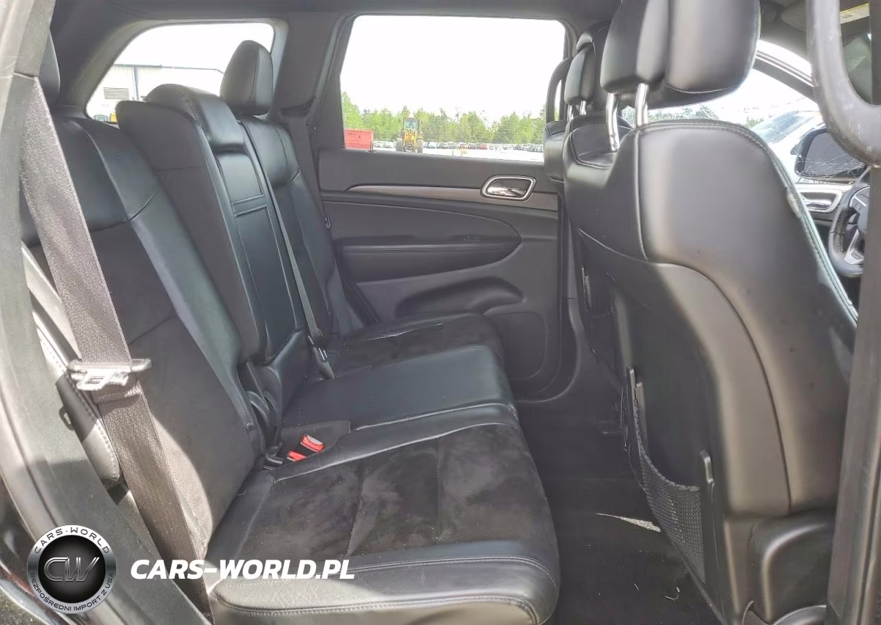 2018 Jeep Grand Cherokee Laredo VIN:1C4RJFAG2JC102662 - 11