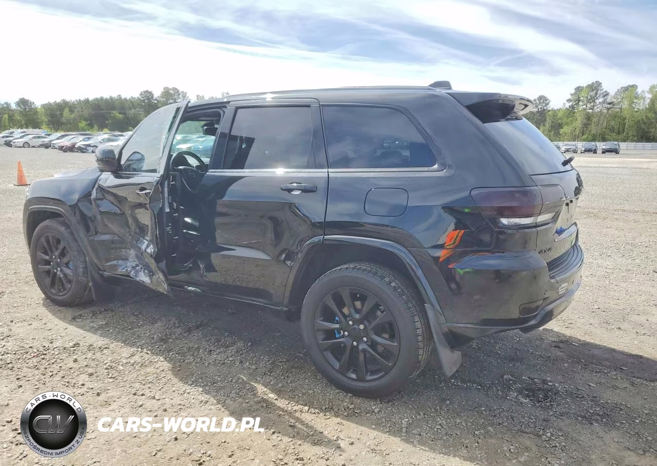 2018 Jeep Grand Cherokee Laredo VIN:1C4RJFAG2JC102662 - 2