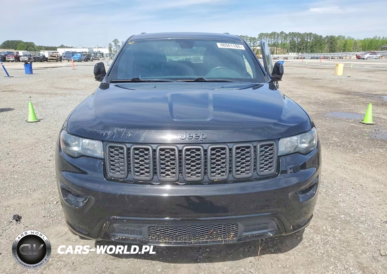 2018 Jeep Grand Cherokee Laredo VIN:1C4RJFAG2JC102662 - 5