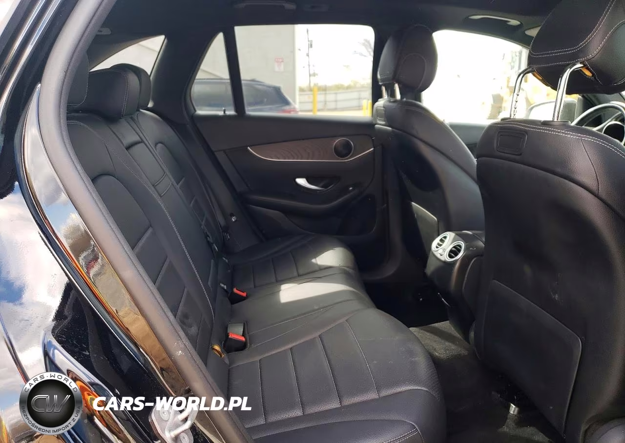 2018 Mercedes-Benz Glc 300 4Matic VIN:WDC0G4KB7JV082048 - 11