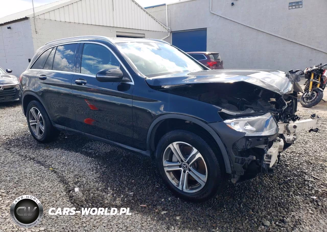 2018 Mercedes-Benz Glc 300 4Matic VIN:WDC0G4KB7JV082048 - 4
