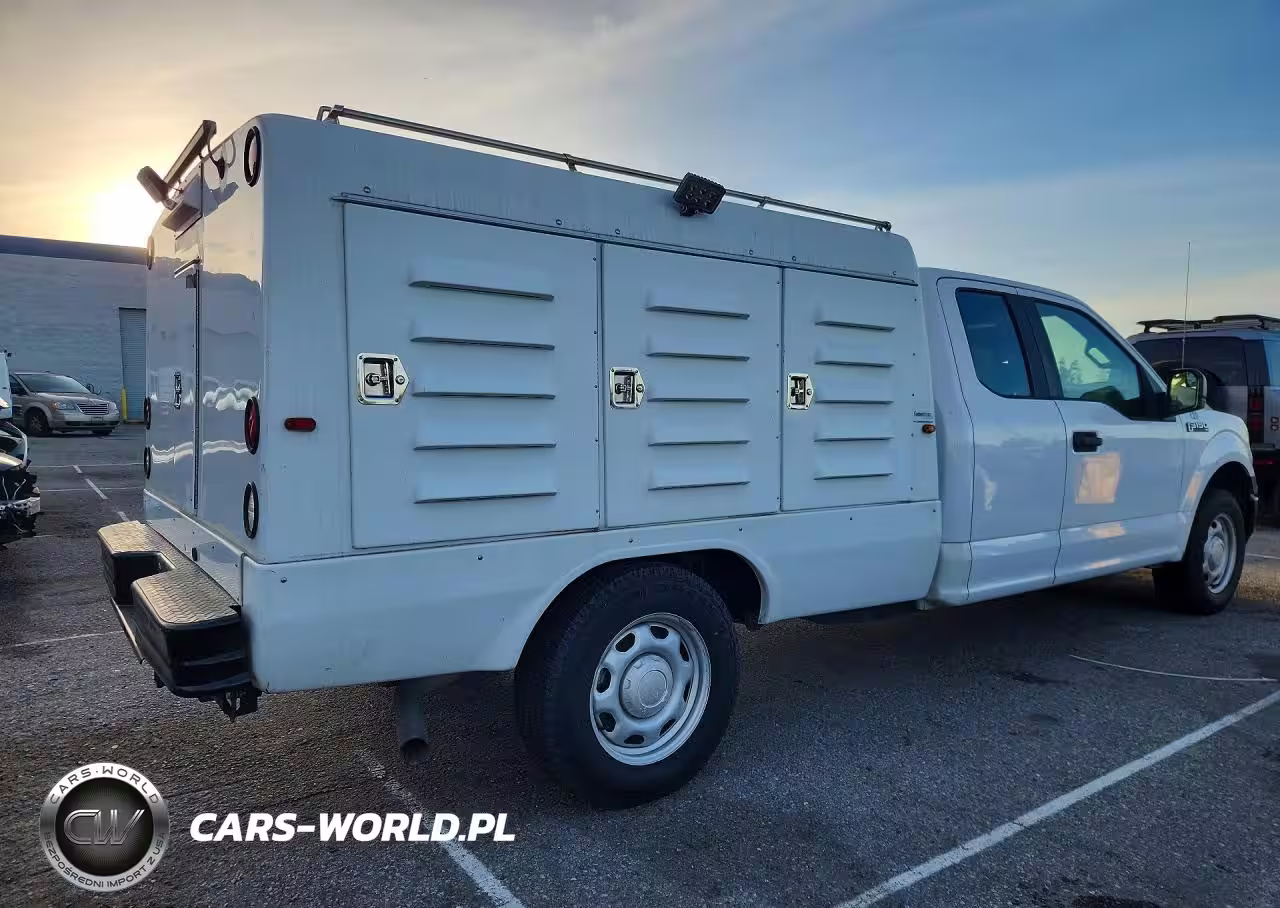 2018 Ford F150 Super Cab VIN:1FTFX1CG2JKE51523 - 3