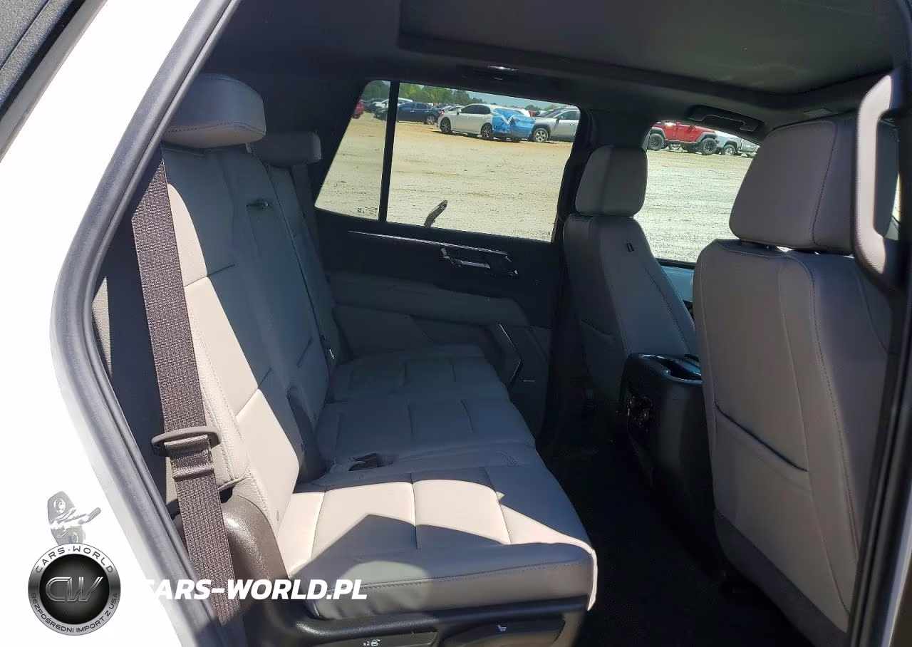 2025 Chevrolet Tahoe K1500 Z71 VIN:1GNS6PRD6SR162484 - 11
