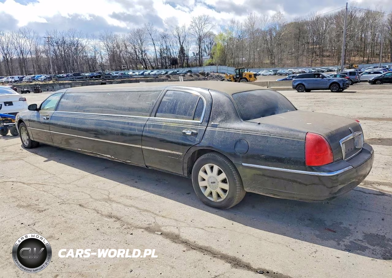 2007 Lincoln Town Car Executive VIN:1L1FM88W97Y634812 - 2