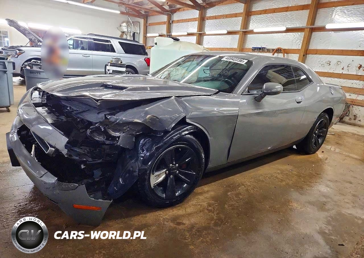2018 Dodge Challenger Sxt