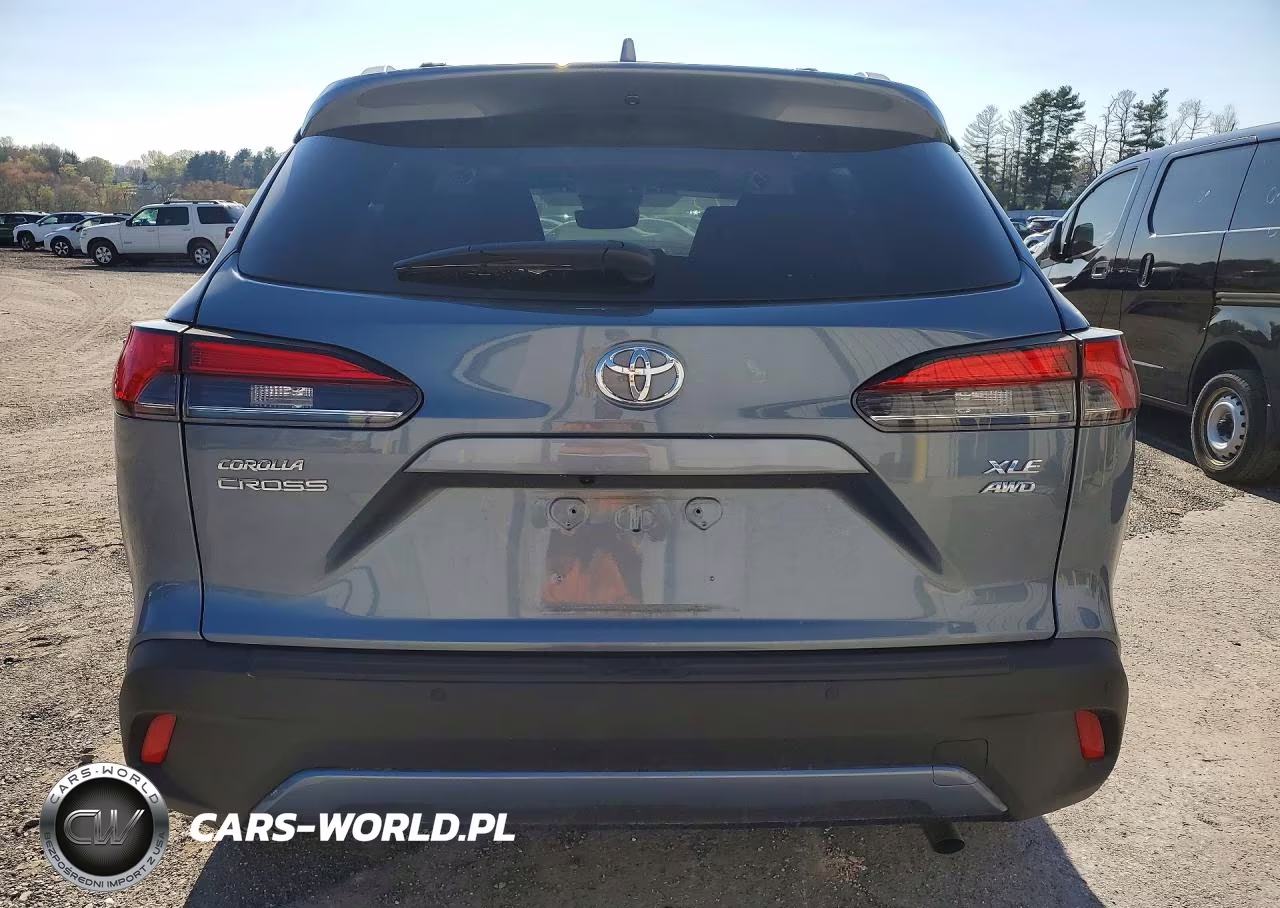 2024 Toyota Corolla Cross Xle VIN:7MUDAABGXRV118541 - 6