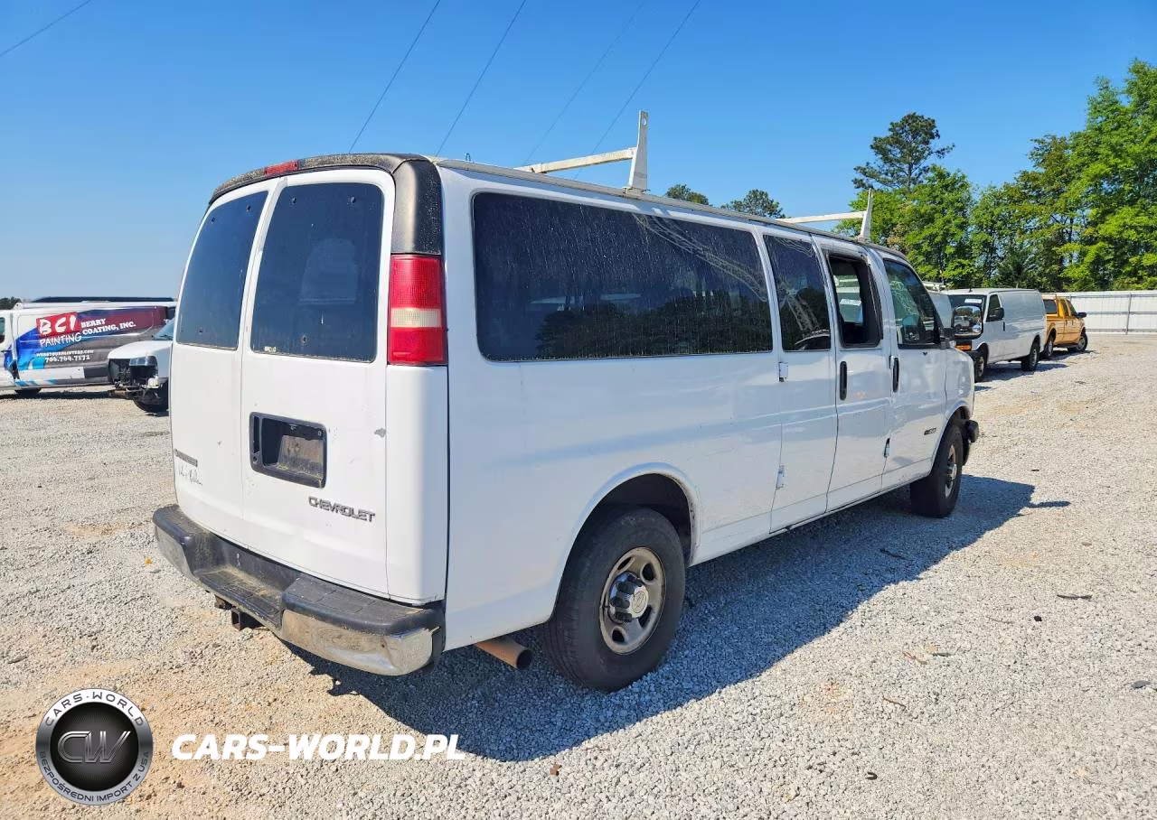2003 Chevrolet Express G3500 VIN:1GAHG39UX31213941 - 3