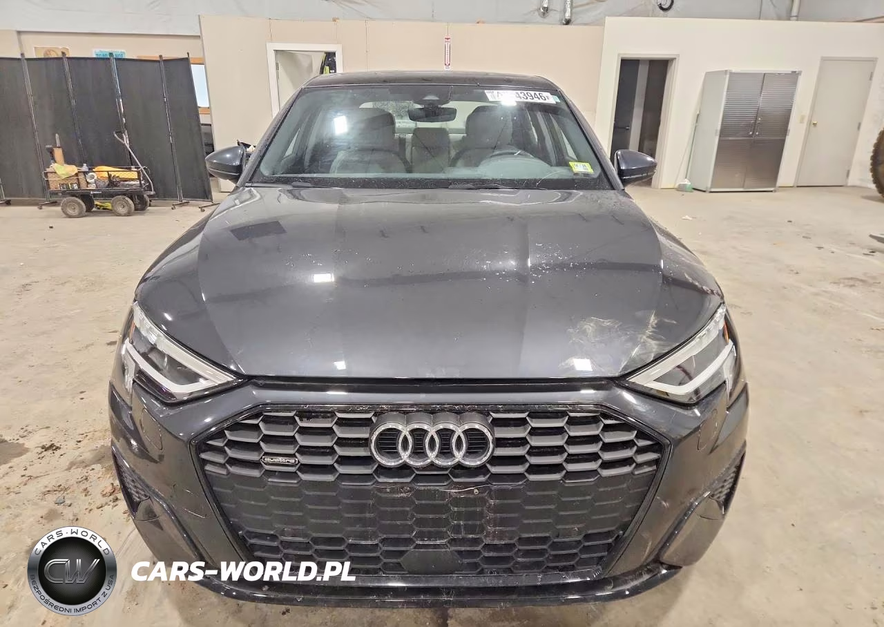 2023 Audi A3 Premium Plus VIN:WAUHUDGY2PA068652 - 5