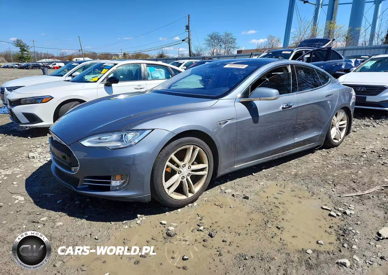 2013 Tesla Model S