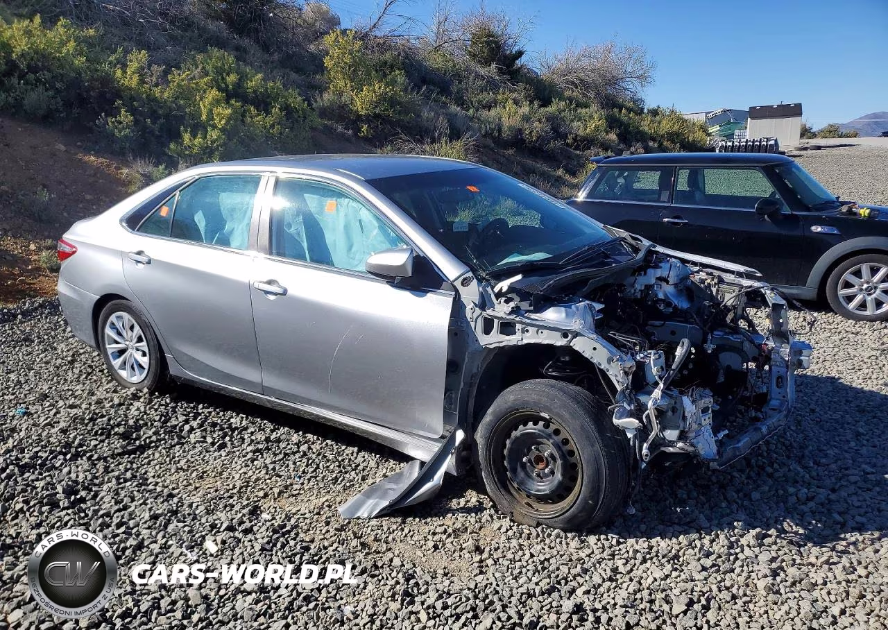 2015 Toyota Carmy VIN:4T4BF1FK8FR449189 - 4