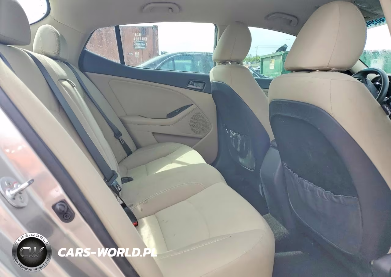 2012 Kia Optima Lx VIN:5XXGM4A77CG083323 - 10