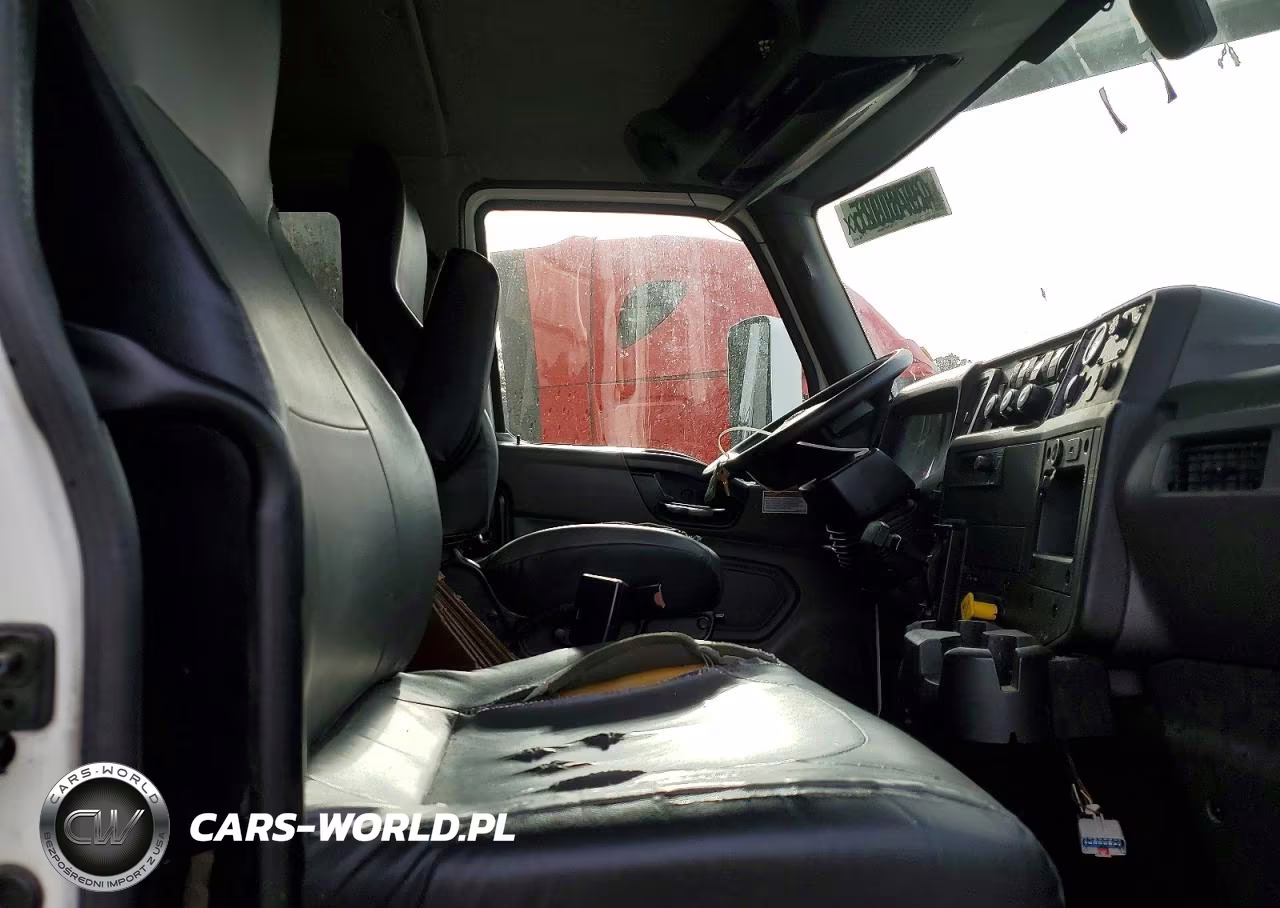 2022 International Mv607 Box Truck VIN:3HAEUMML9NL062170 - 10