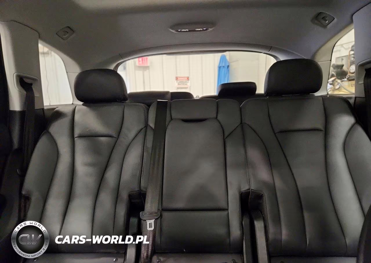 2021 Audi Q7 Premium VIN:WA1AJAF74MD011510 - 10