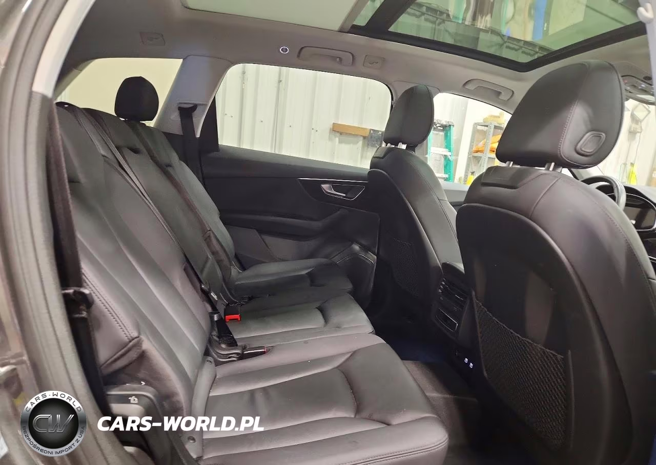 2021 Audi Q7 Premium VIN:WA1AJAF74MD011510 - 11