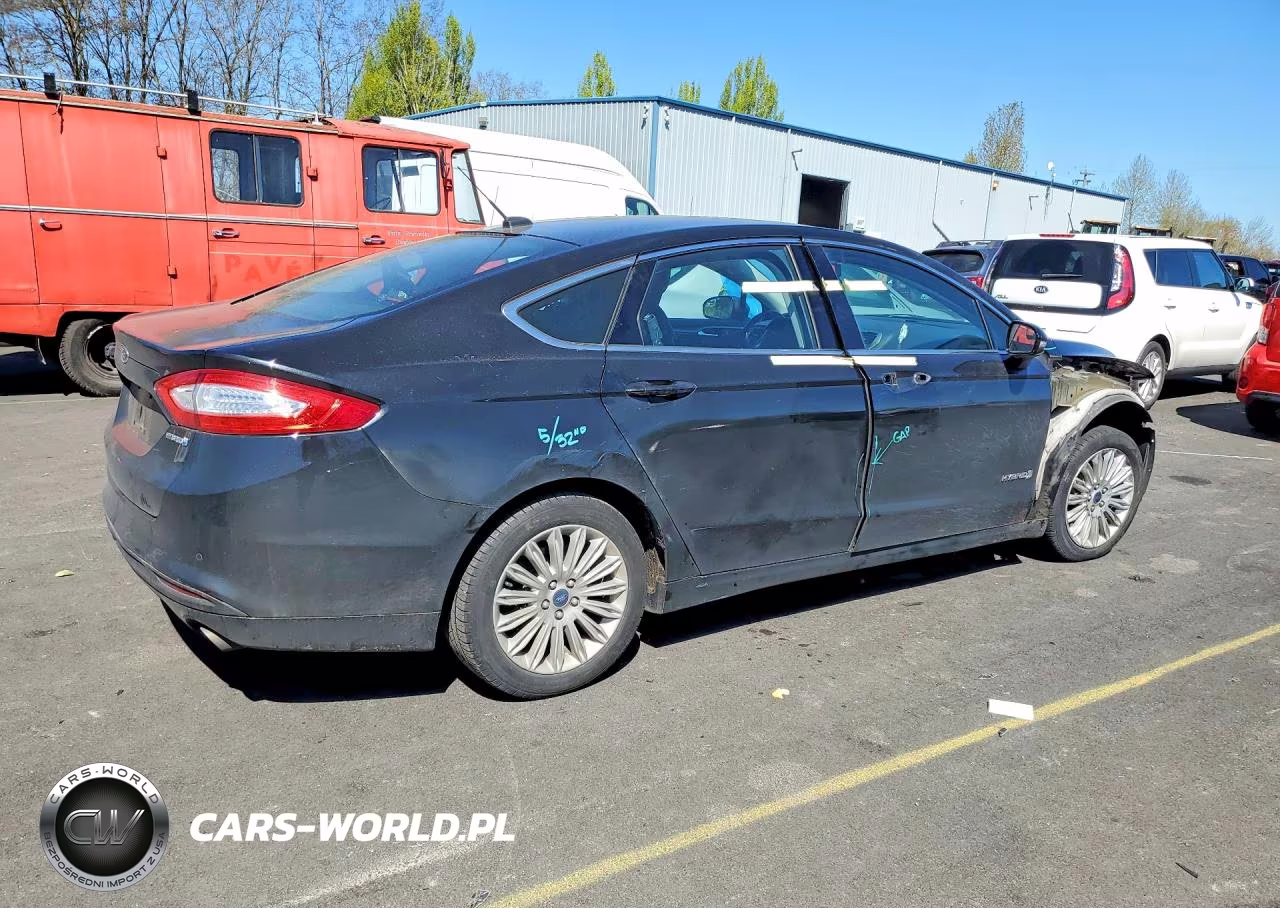 2014 Ford Fusion Se Hybrid VIN:3FA6P0LU0ER170702 - 3