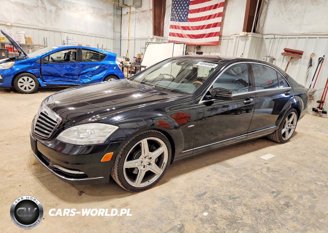 2012 Mercedes-Benz S 550 4Matic