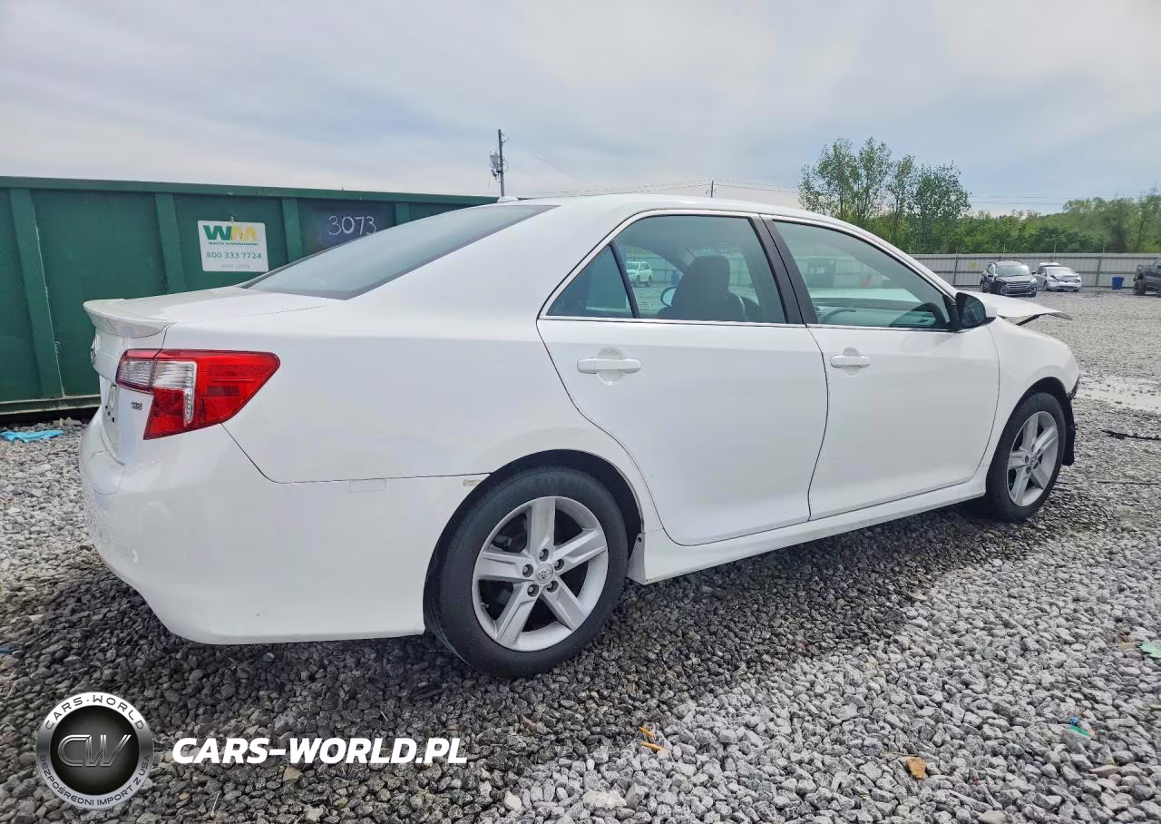 2014 Toyota Camry Se VIN:4T1BF1FK1EU839088 - 3