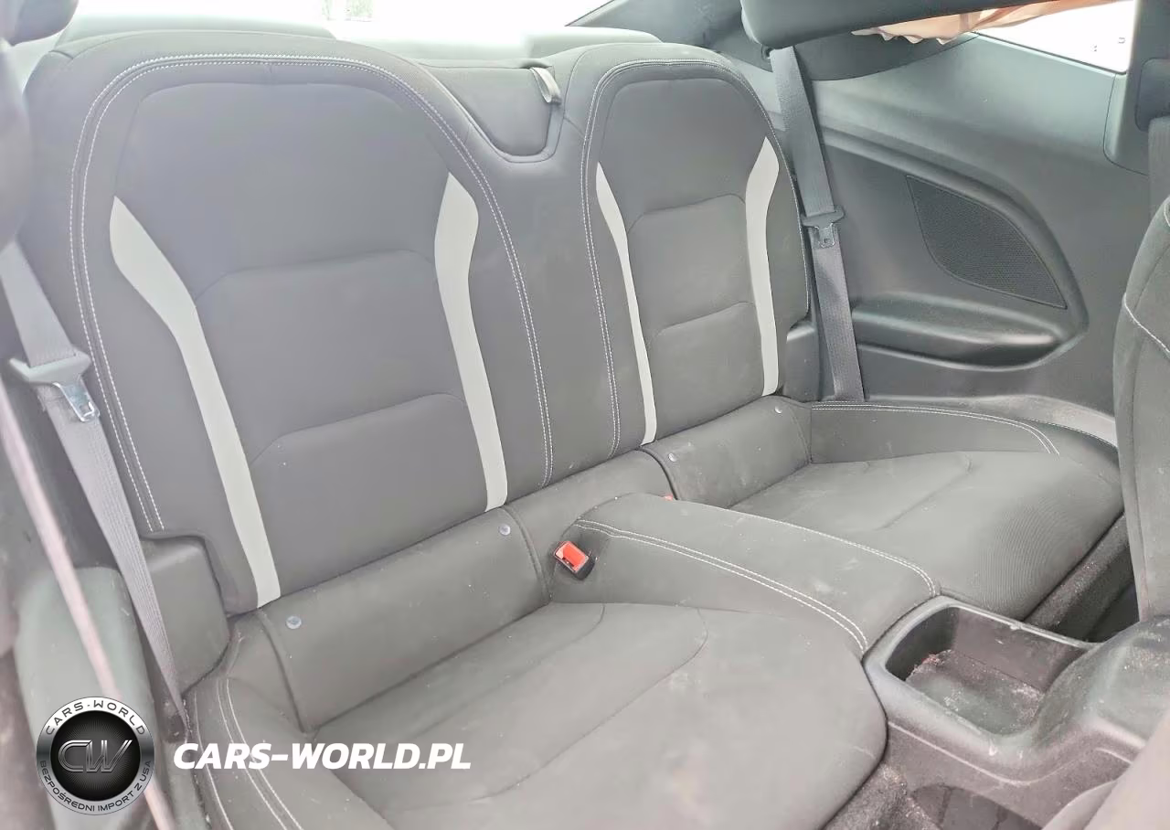 2020 Chevrolet Camaro Ls VIN:1G1FB1RX1L0122308 - 10