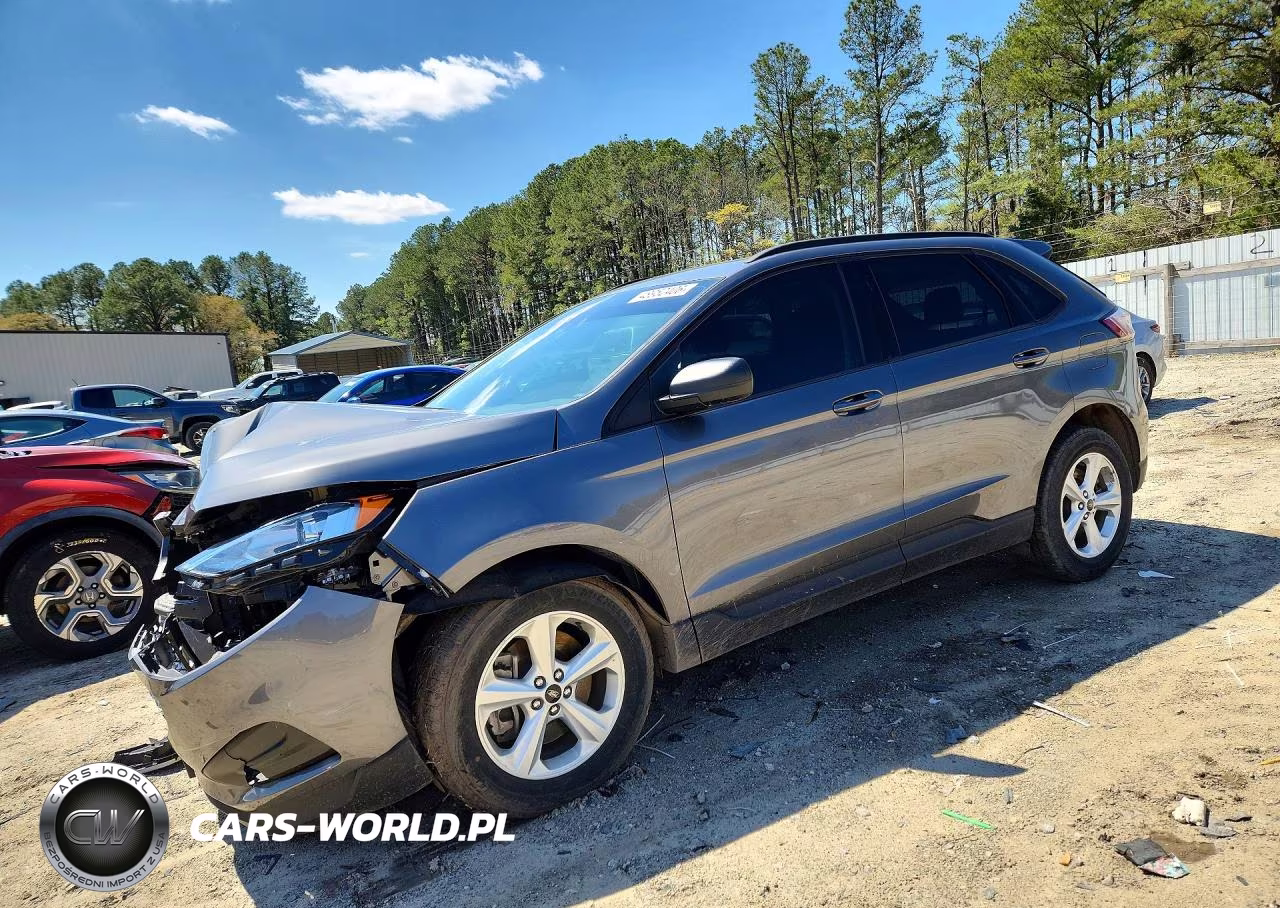 2023 Ford Edge Se