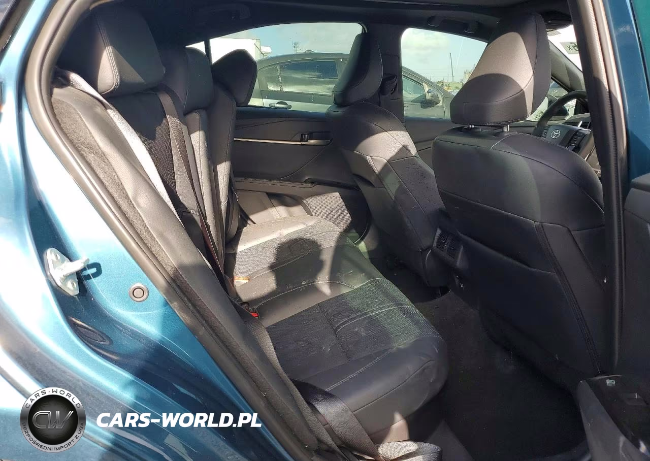 2026 Toyota Camry Xse VIN:4T1DAACK2TU211128 - 10