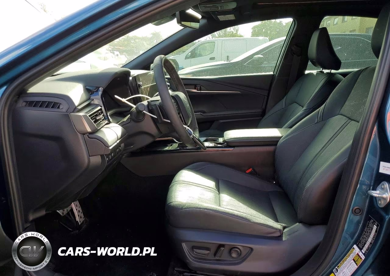 2026 Toyota Camry Xse VIN:4T1DAACK2TU211128 - 7