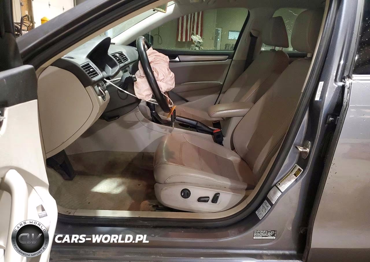 2015 Volkswagen Passat Se VIN:1VWBV7A34FC051551 - 7
