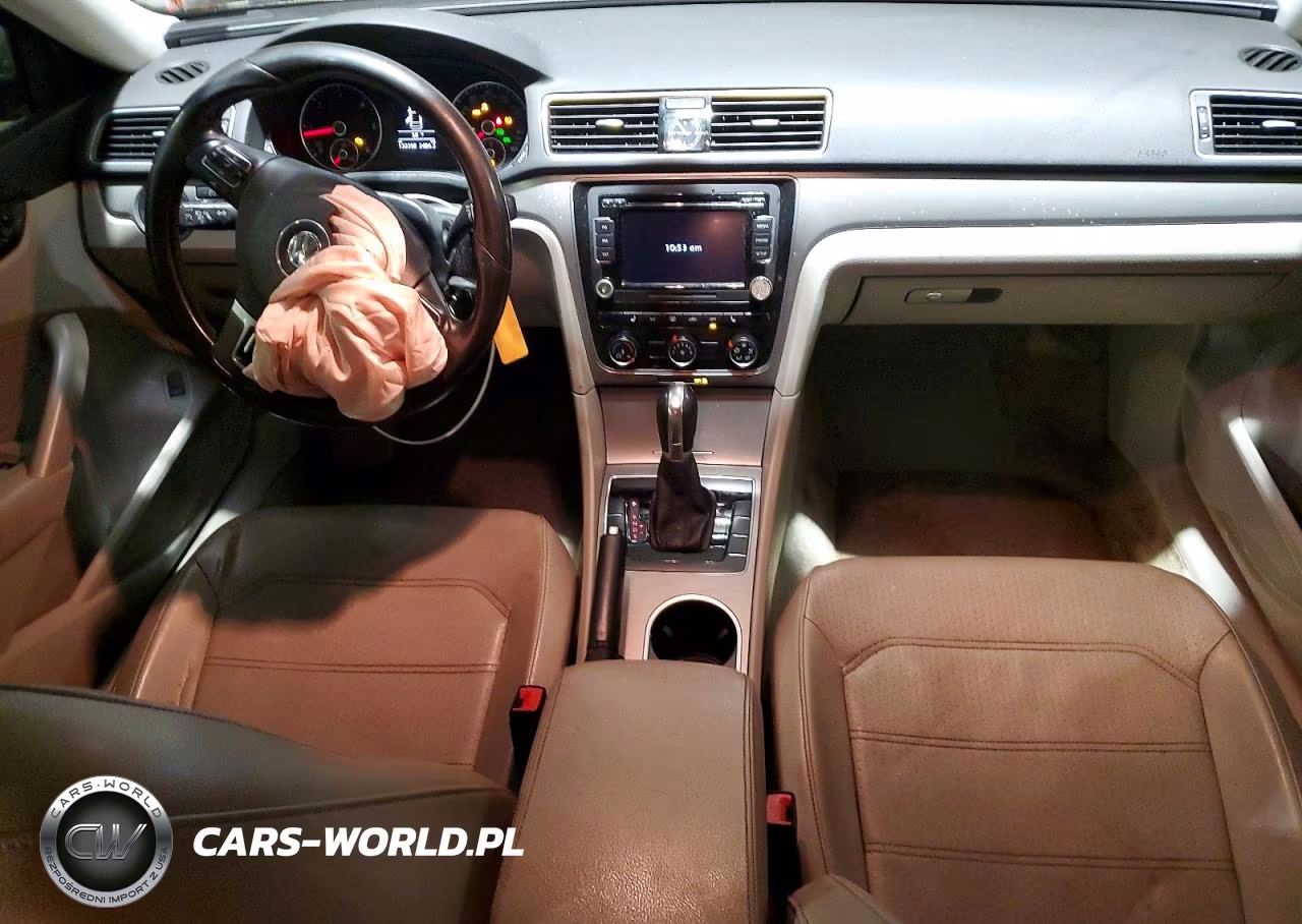 2015 Volkswagen Passat Se VIN:1VWBV7A34FC051551 - 8