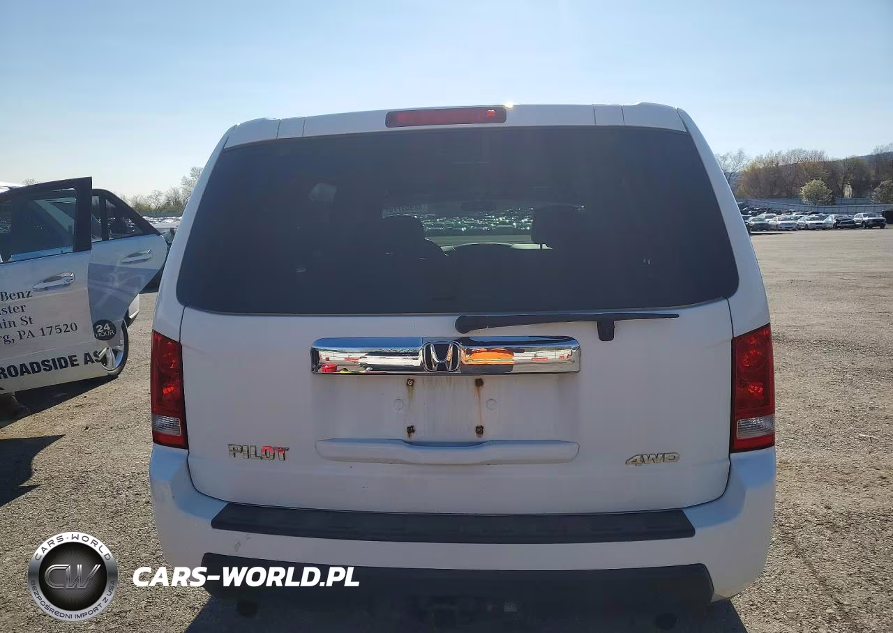 2011 Honda Pilot Lx VIN:5FNYF4H23BB067677 - 6
