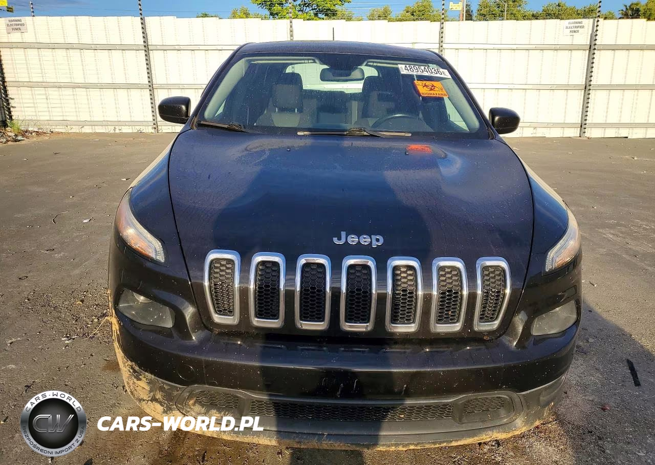 2014 Jeep Cherokee Sport VIN:1C4PJMAB2EW268538 - 5