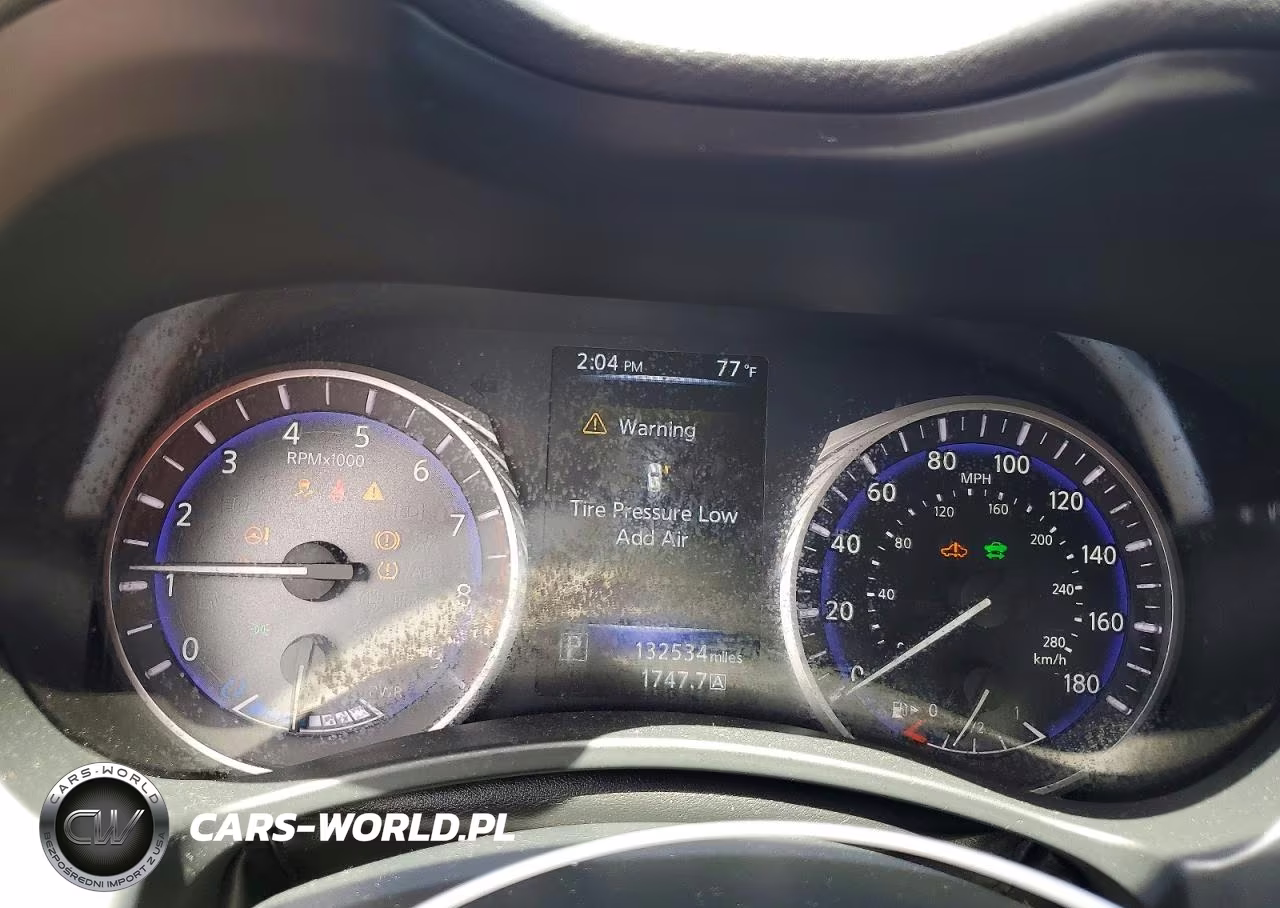 2015 Infiniti Q50 Hybrid Sport VIN:JN1AV7AP1FM790973 - 9