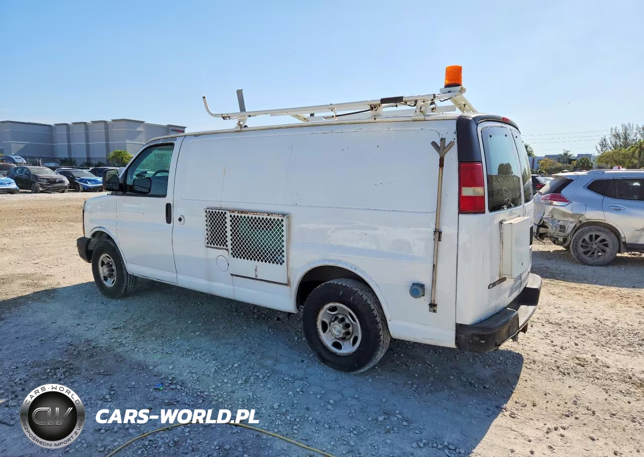 2008 Chev Express G3500 VIN:1GCHG35K381163080 - 2