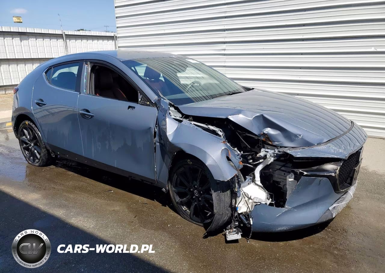 2025 Mazda 3 Preferred VIN:JM1BPBLM9S1769687 - 4