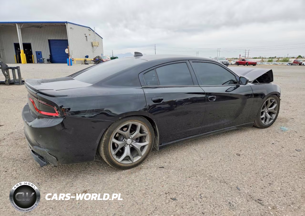 2016 Dodge Charger Sxt VIN:2C3CDXHGXGH327446 - 3