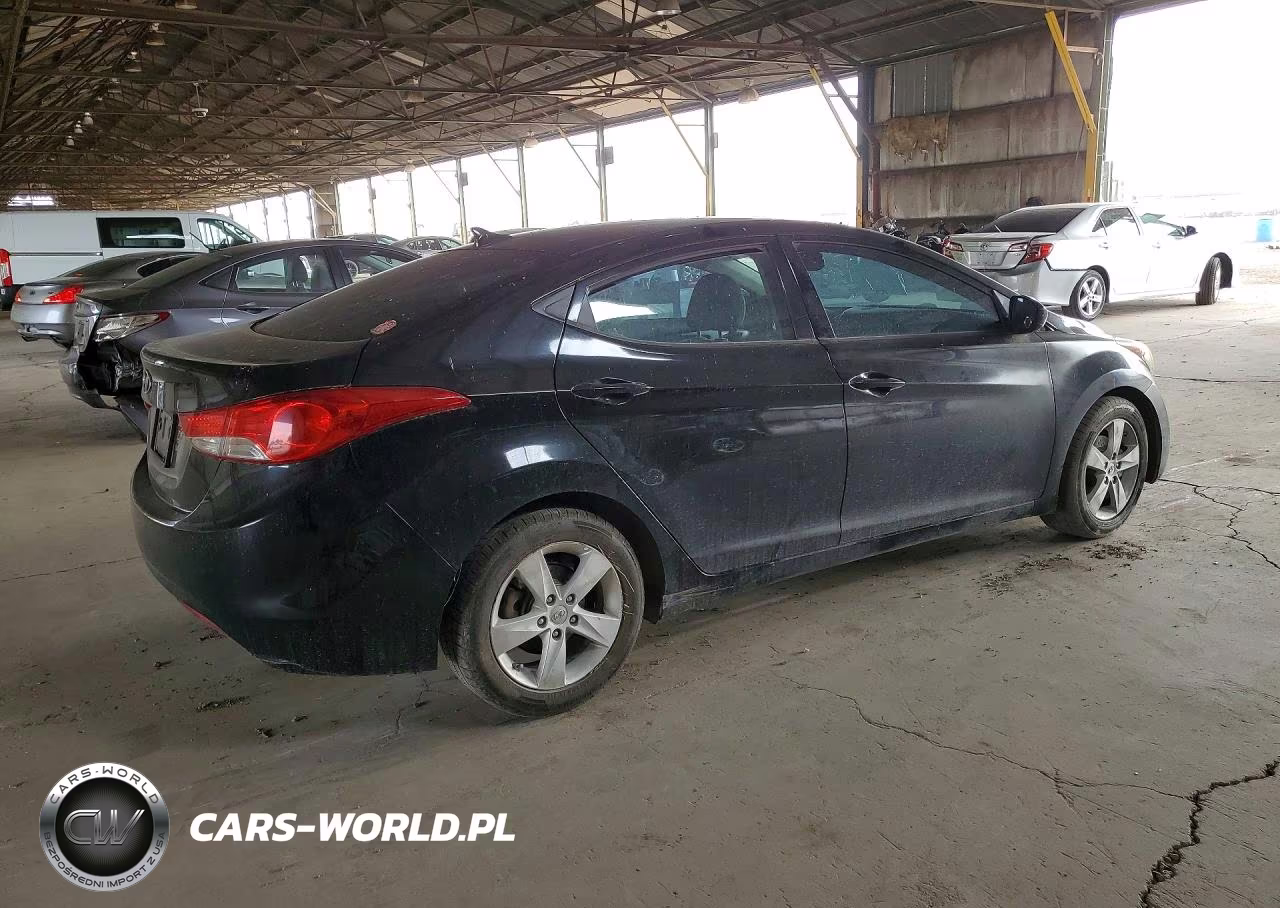 2013 Hyundai Elantra Gls VIN:5NPDH4AE1DH451037 - 3
