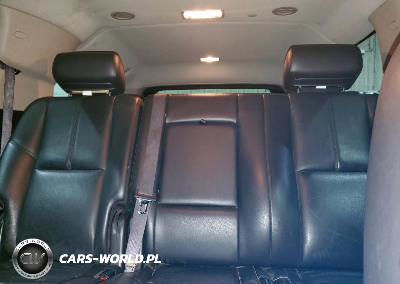 2010 Chevrolet Suburban K1500 Lt VIN:1GNUKJE33AR114583 - 10