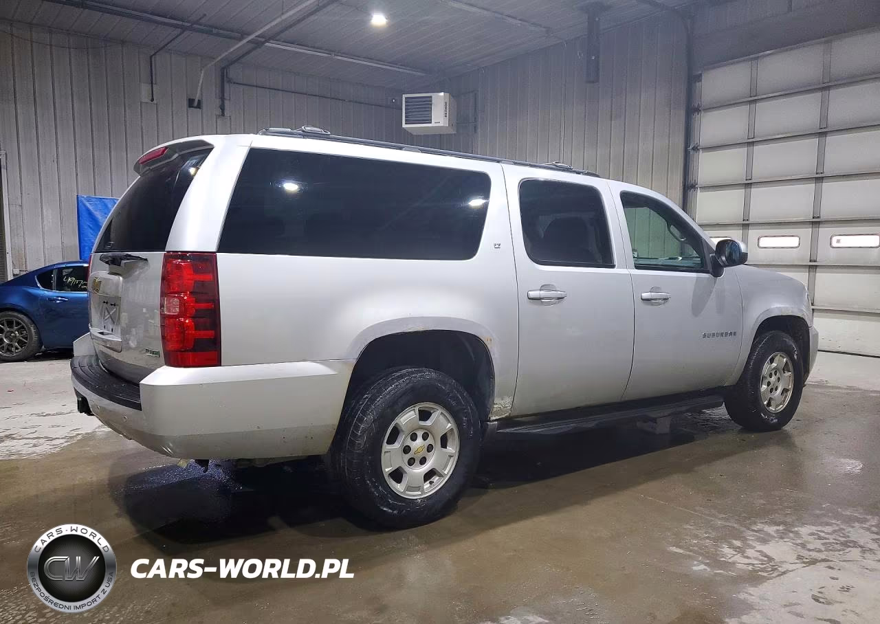 2010 Chevrolet Suburban K1500 Lt VIN:1GNUKJE33AR114583 - 3