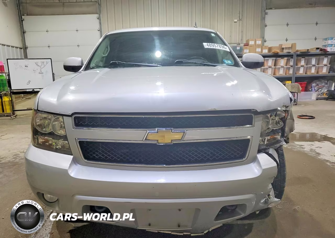 2010 Chevrolet Suburban K1500 Lt VIN:1GNUKJE33AR114583 - 5