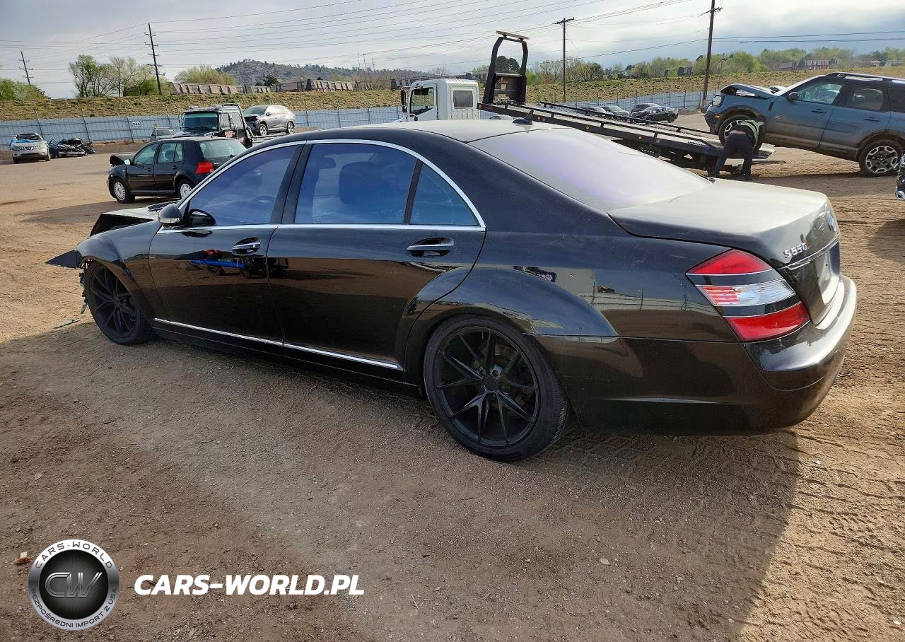 2007 Mercedes-Benz S 550 VIN:WDDNG71XX7A135504 - 2