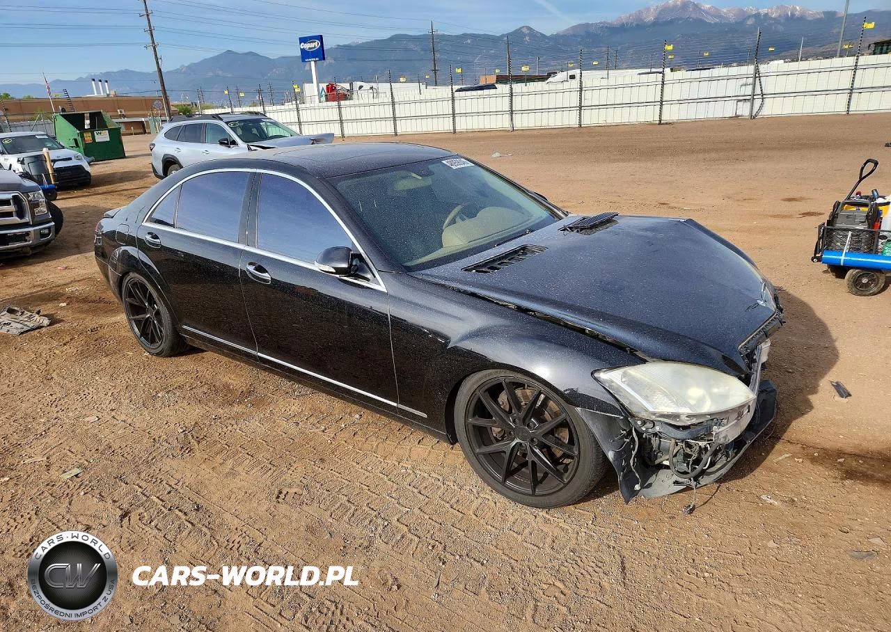 2007 Mercedes-Benz S 550 VIN:WDDNG71XX7A135504 - 4