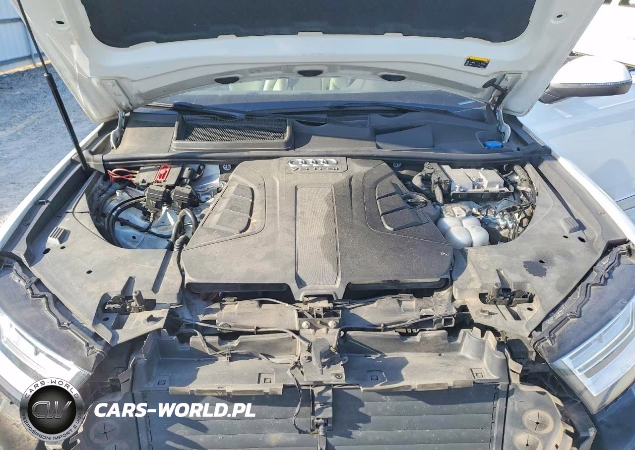 2018 Audi Q7 Premium Plus VIN:WA1LAAF78JD019243 - 12