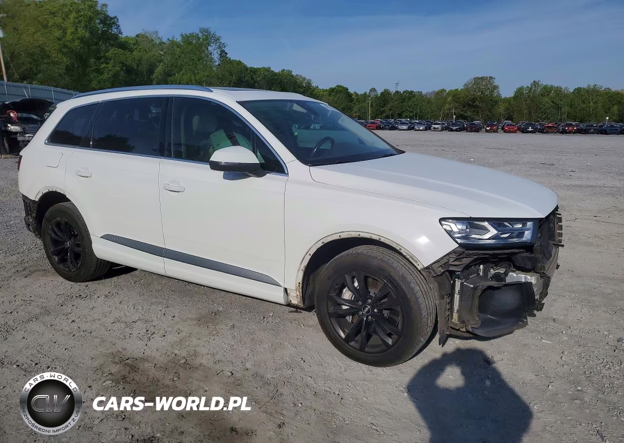 2018 Audi Q7 Premium Plus VIN:WA1LAAF78JD019243 - 4