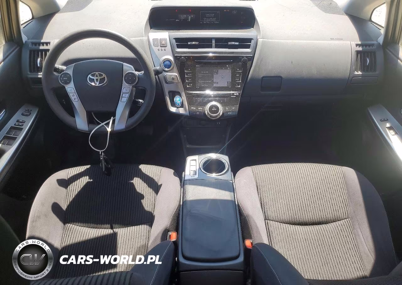 2016 Toyota Prius V Three VIN:JTDZN3EU6GJ047513 - 8