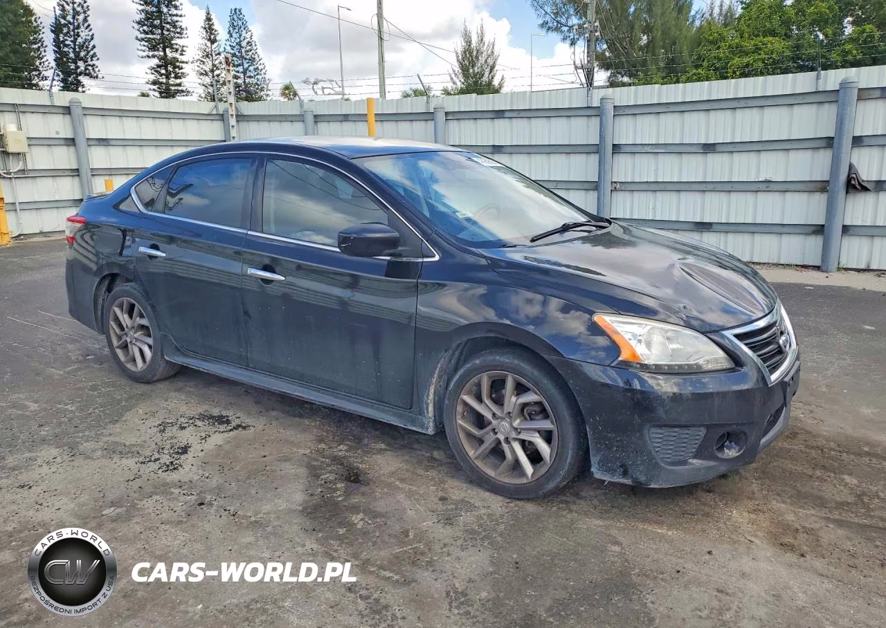 2014 Nissan Sentra Sr VIN:3N1AB7AP9EY230316 - 4