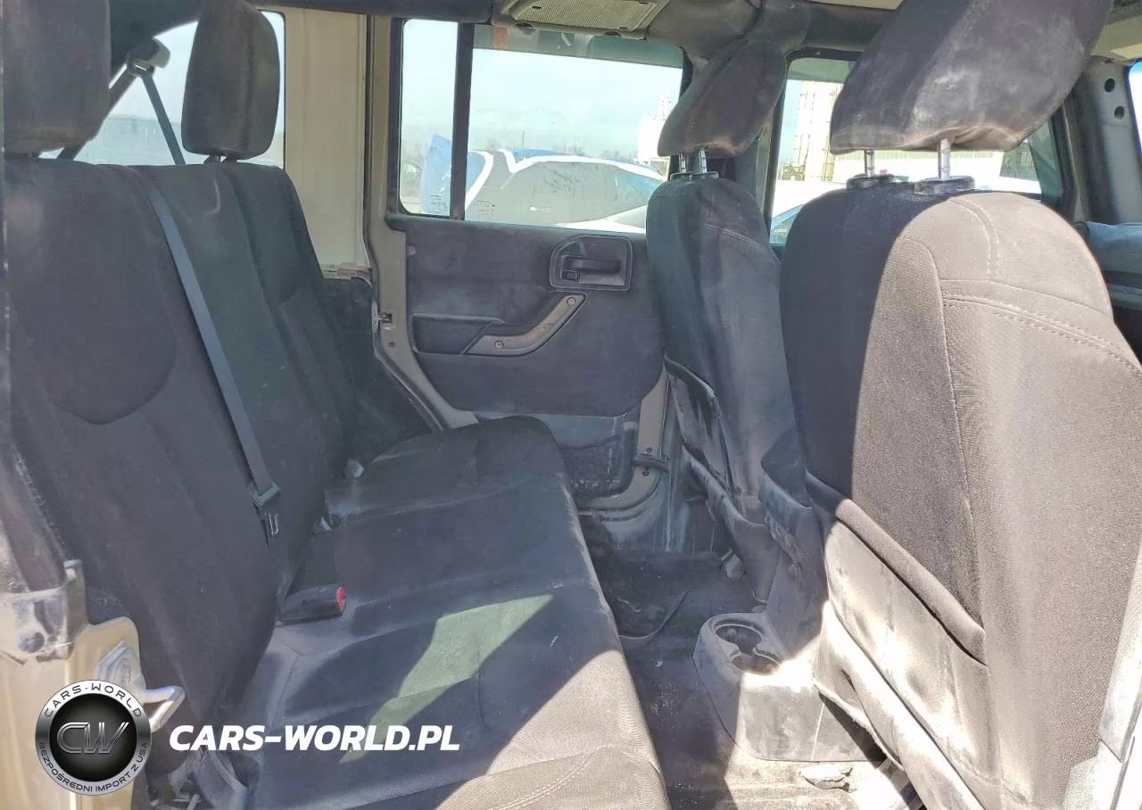 2018 Jeep Wrangler Unlimited Sport VIN:1C4BJWKG4JL897567 - 11