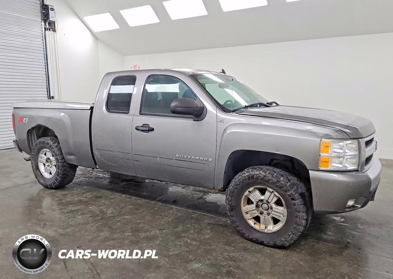 2008 Chevrolet Silverado K1500 VIN:2GCEK190781254829 - 4